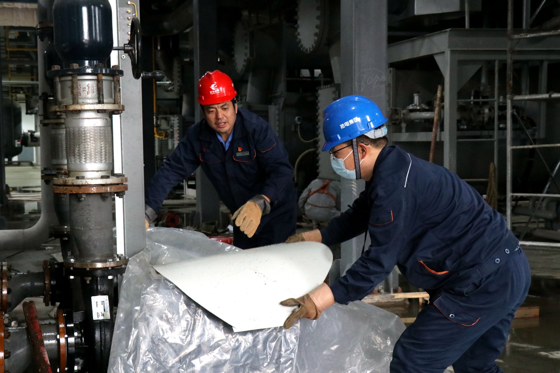 強寒潮來襲，青島“溫暖防線”全面啟動 供熱、公安、電氣機械檢測服務協(xié)同作戰(zhàn)